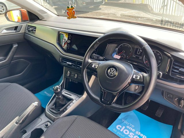 Volkswagen Polo Tsi Se Hatchback Orange #3