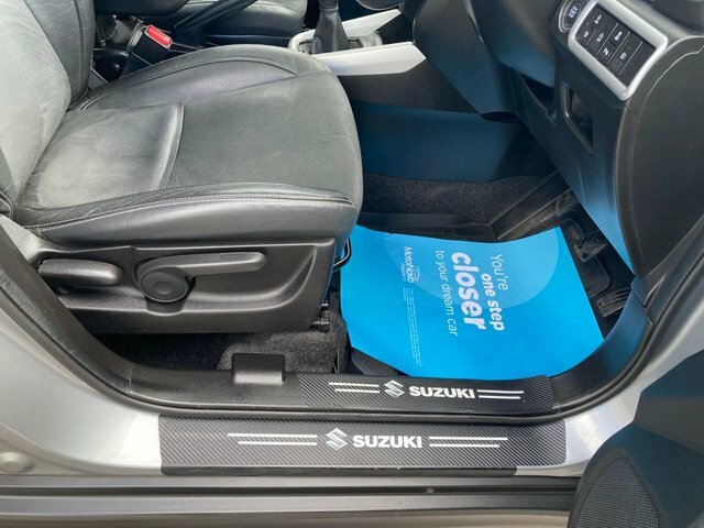 Suzuki Vitara Sz5 Suv Grey #3