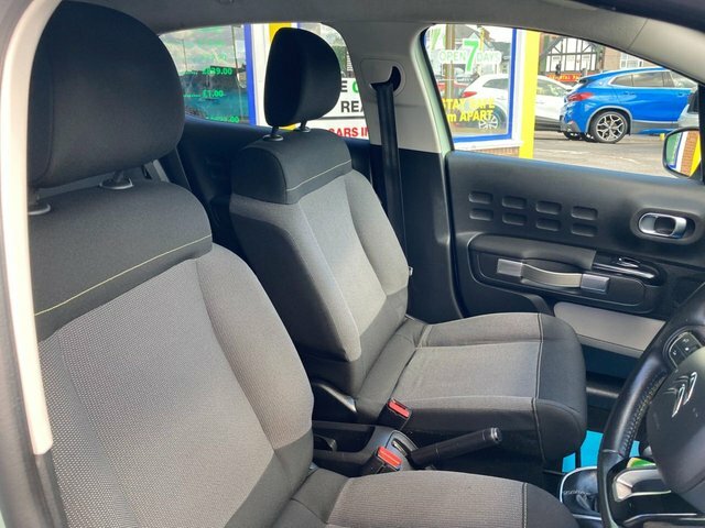 Citroen C3 Puretech Flair Hatchback Green #3