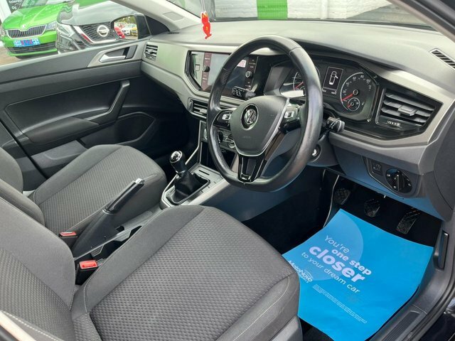 Volkswagen Polo 1.0 Se Tsi Dsg 94 Bhp Silver #11