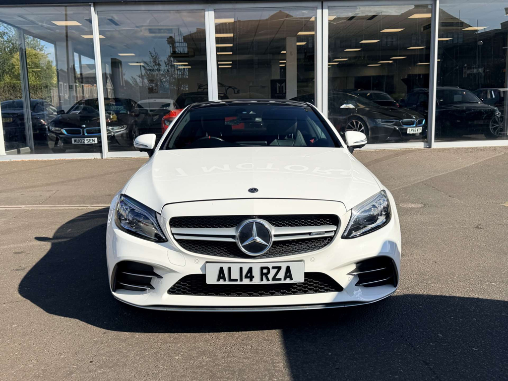 Mercedes-Benz C Class Premium 4Matic 4Wd #2
