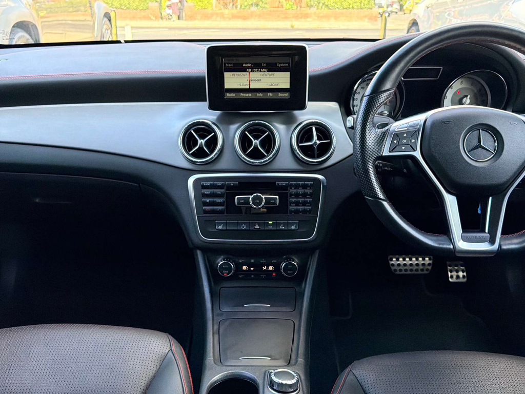 Mercedes-Benz CLA Class 2.1 Cla220 Cdi Amg Sport 170 Bhp Grey #17