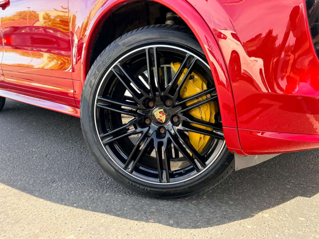Porsche Cayenne V8 T S Tiptronic S 4Wd #2