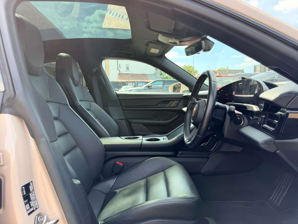 Porsche Taycan Performance Plus 93.4Kwh Turbo S Cross Turismo Aut Black #13