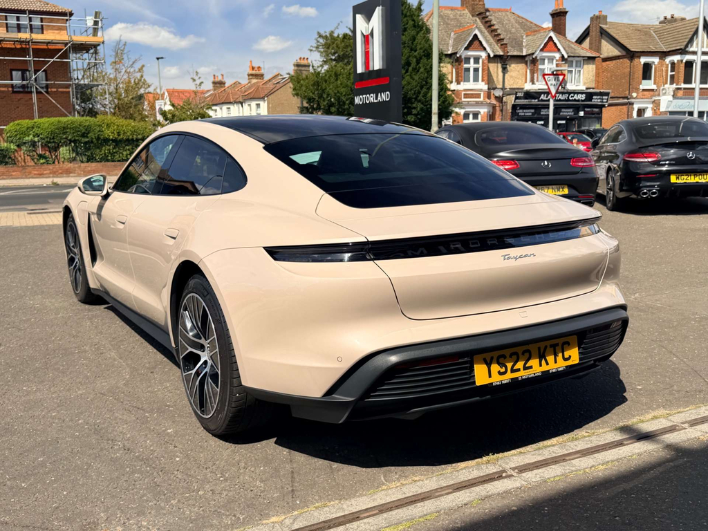 Porsche Taycan 4X2  #6