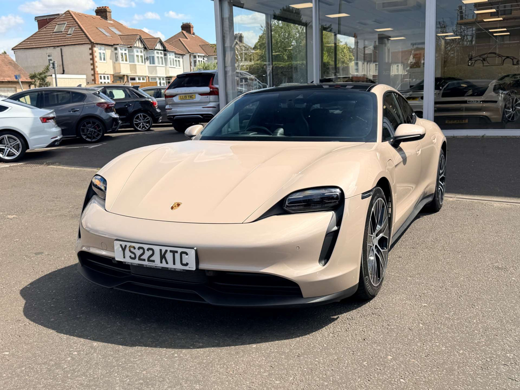 Porsche Taycan 4X2  #4
