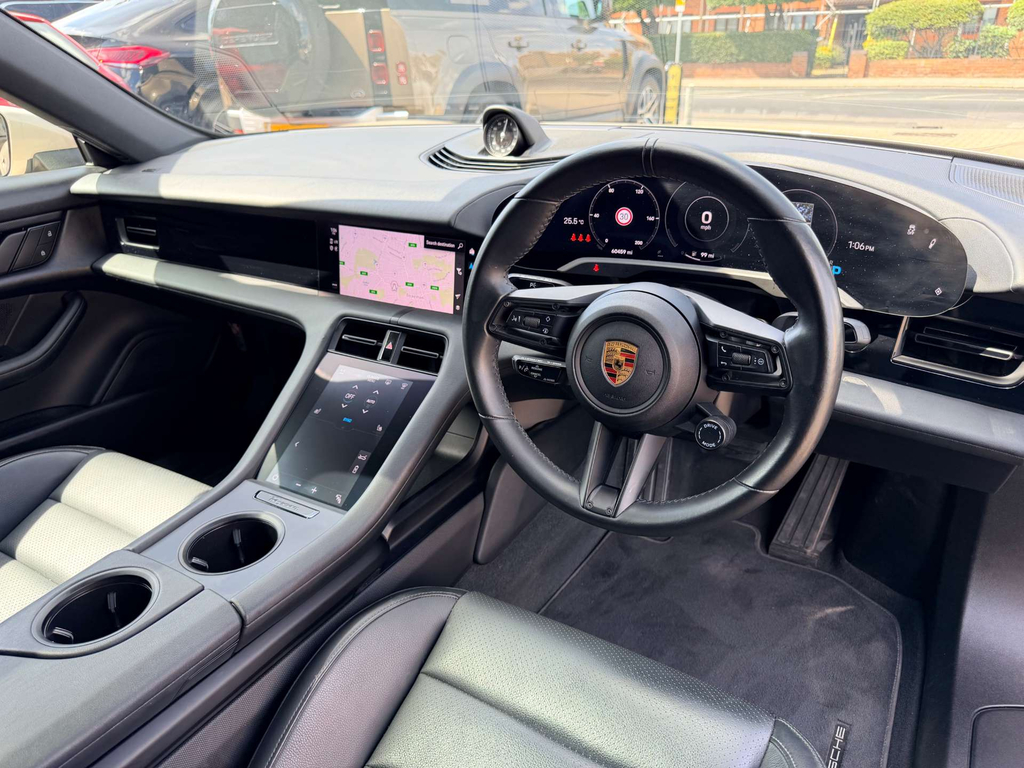 Porsche Taycan Performance Plus 93.4Kwh Turbo S Cross Turismo Aut Black #14