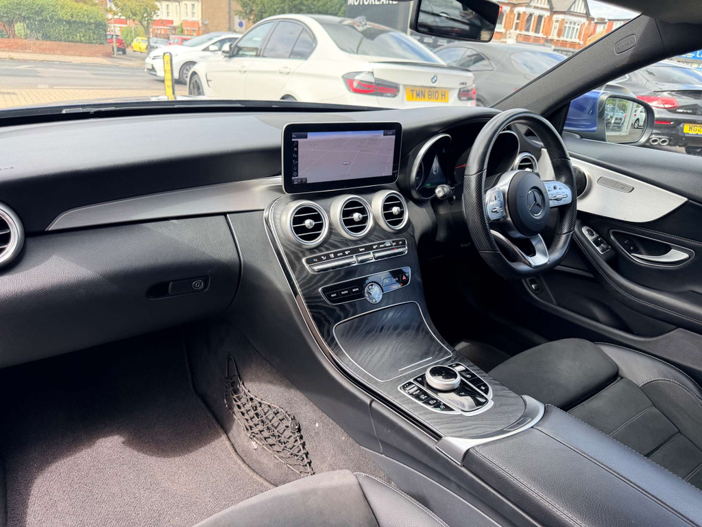 Mercedes-Benz C Class Saloon 2.0 C300 Sport Premium G-tronic Euro 6 Black #21