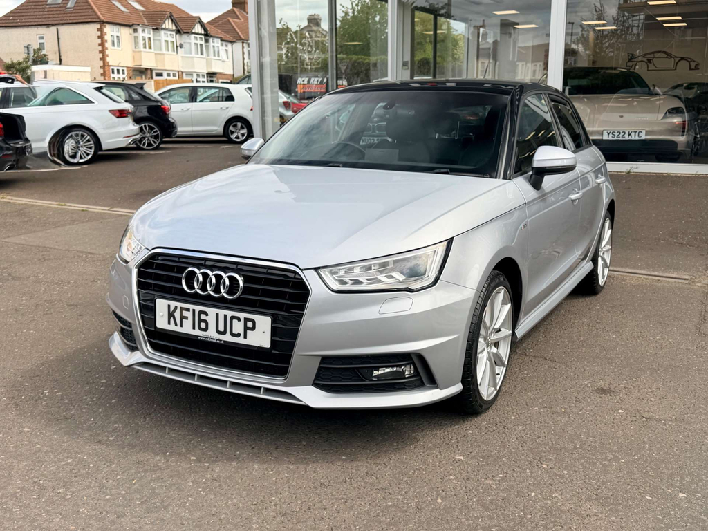 Audi A1 Sportback Tfsi S Line  #4