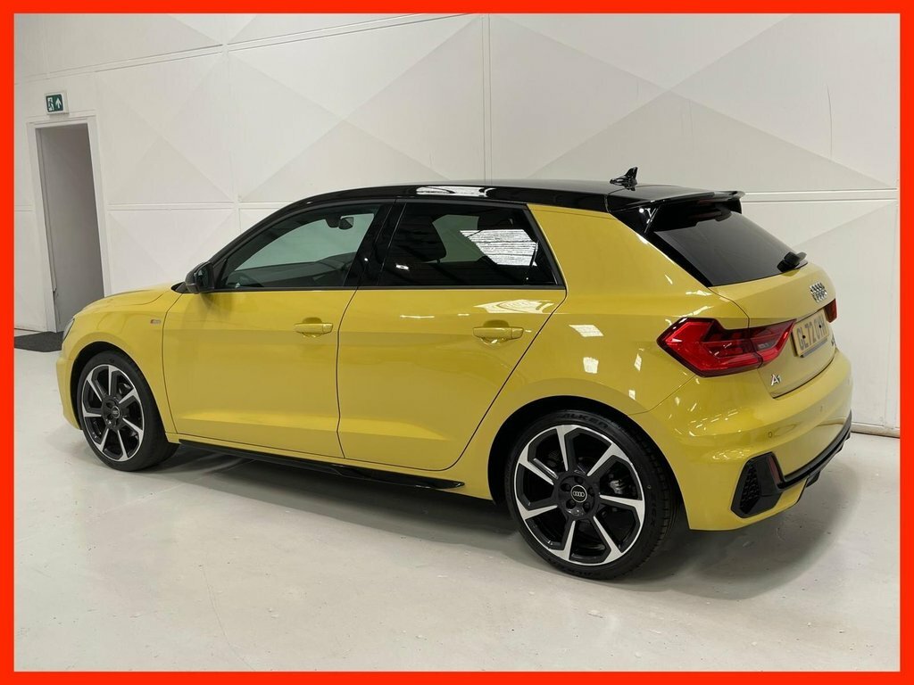 Audi A1 1.5 Tfsi 35 Black Edition Sportback S T GL72OYH Yellow #5