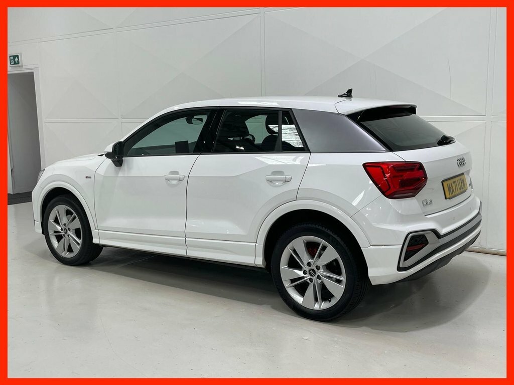 Audi Q2 1.5 Tfsi Cod 35 S Line Suv S Tronic Eur White #5