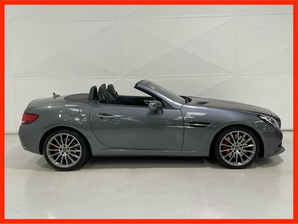 Mercedes-Benz SLC 1.6 Slc180 Gpf Amg Line Convertible G-t Grey