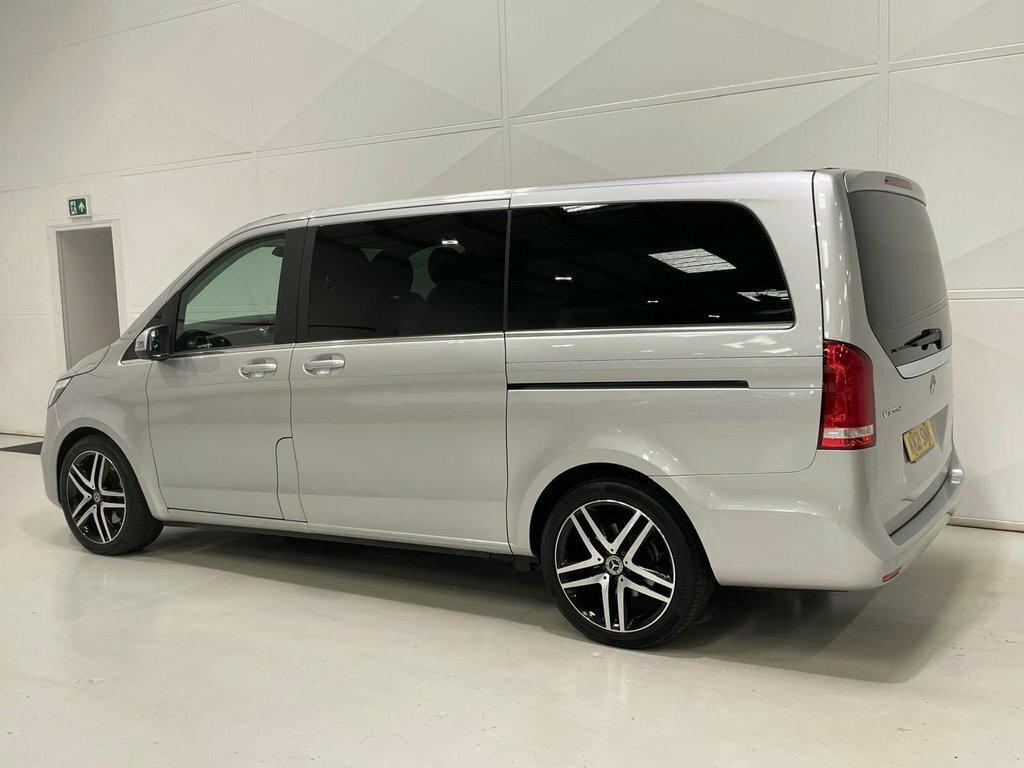 Mercedes-Benz V Class V220 D Sport Estate 9G-tronic Long Silver #55
