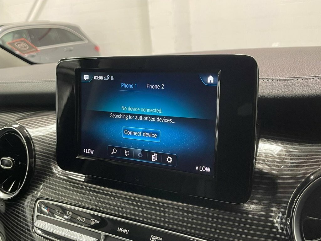 Mercedes-Benz V Class V220 D Sport Estate 9G-tronic Long Silver #63