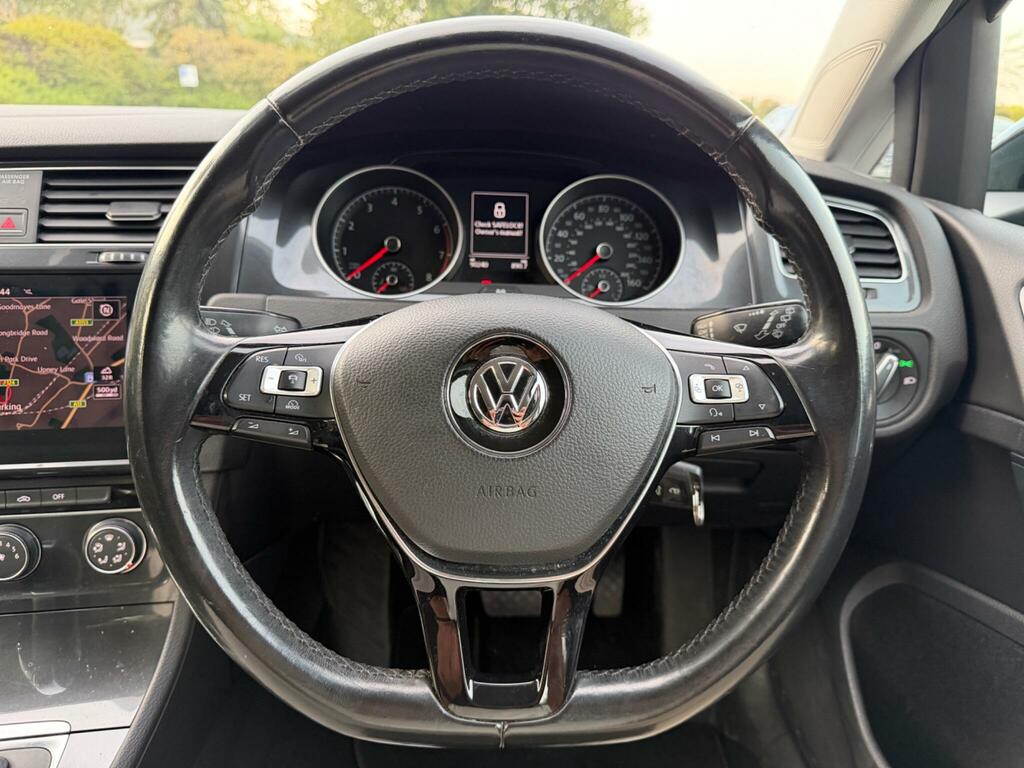 Volkswagen Golf Se Nav Black #4