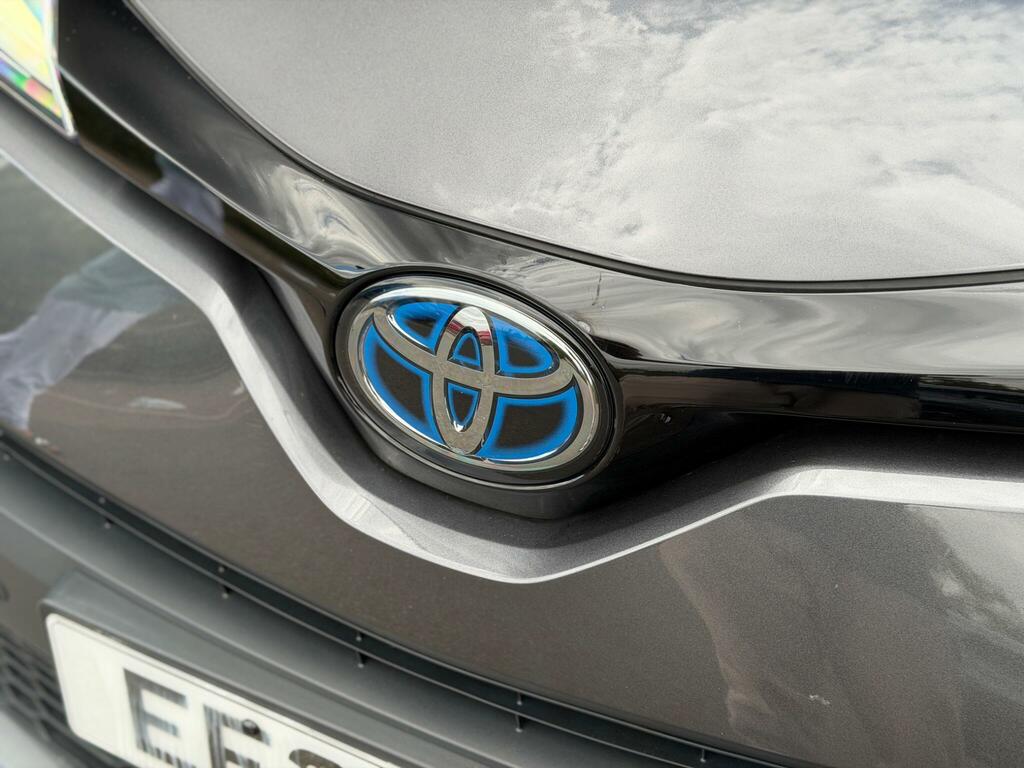 Toyota C-Hr 1.8 Hybrid Excel Cvt Jbl Grey #36