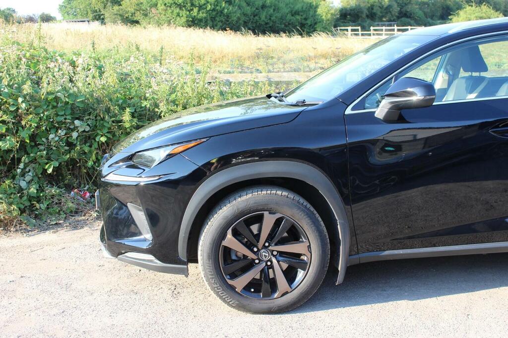 Lexus NX 300H Takumi Pan Roof Silver #7