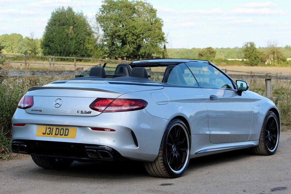 Mercedes-Benz C Class 4.0 C63 V8 Biturbo Amg S Premium Plus Cabriolet Silver #2