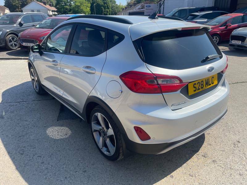 Ford Fiesta St-line X Edition 1.0 Ecoboost Hybrid 125Ps Red #26