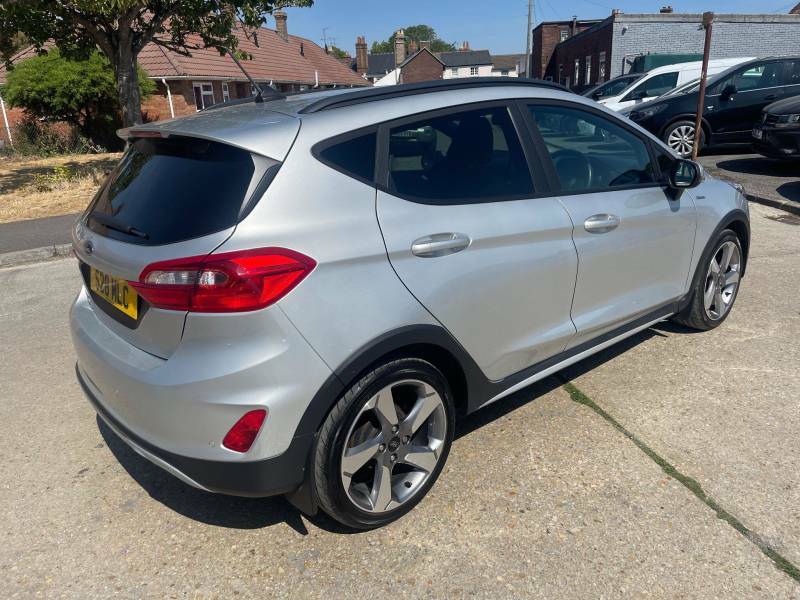 Ford Fiesta St-line X Edition 1.0 Ecoboost Hybrid 125Ps Red #12