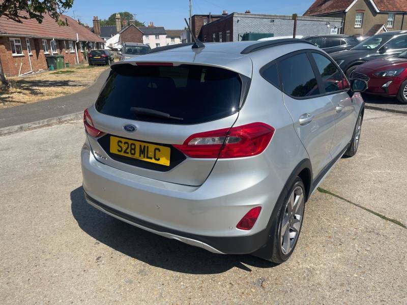 Ford Fiesta St-line X Edition 1.0 Ecoboost Hybrid 125Ps Red #16