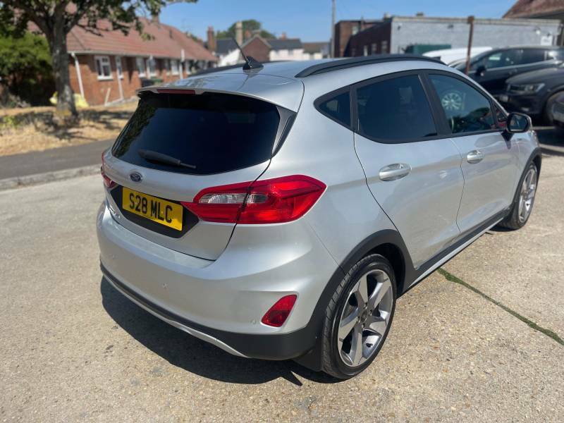 Ford Fiesta St-line X Edition 1.0 Ecoboost Hybrid 125Ps Red #15