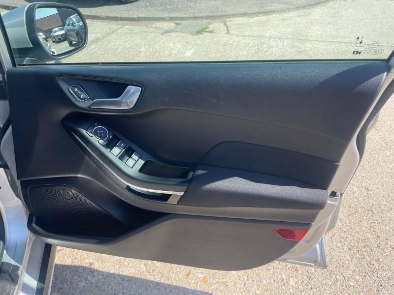 Ford Fiesta St-line X Edition 1.0 Ecoboost Hybrid 125Ps Red #45