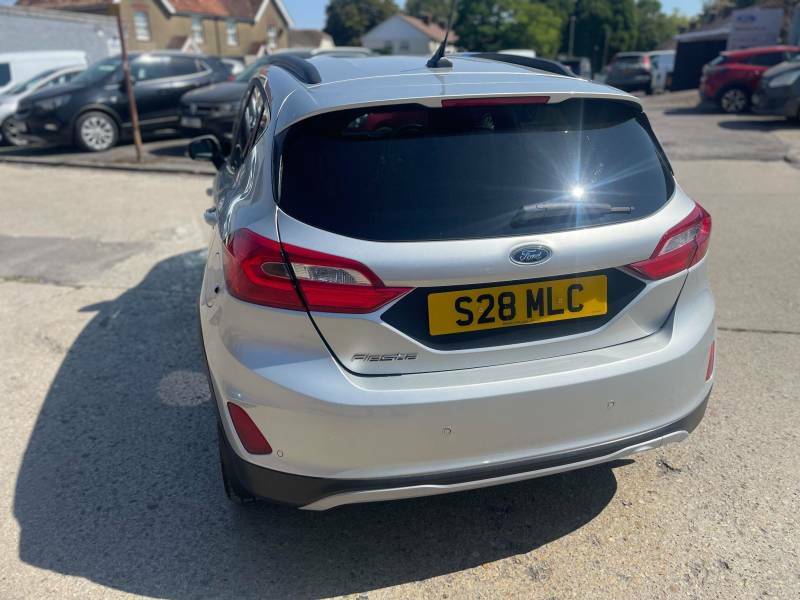 Ford Fiesta St-line X Edition 1.0 Ecoboost Hybrid 125Ps Red #23