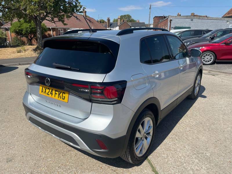 Volkswagen T-Cross 1.0 Tsi 115Ps R-line Dsg Hatchback White #14
