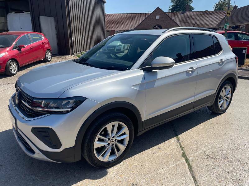 Volkswagen T-Cross 1.0 Tsi 115Ps R-line Dsg Hatchback White #33