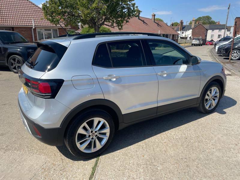 Volkswagen T-Cross 1.0 Tsi 115Ps R-line Dsg Hatchback White #12
