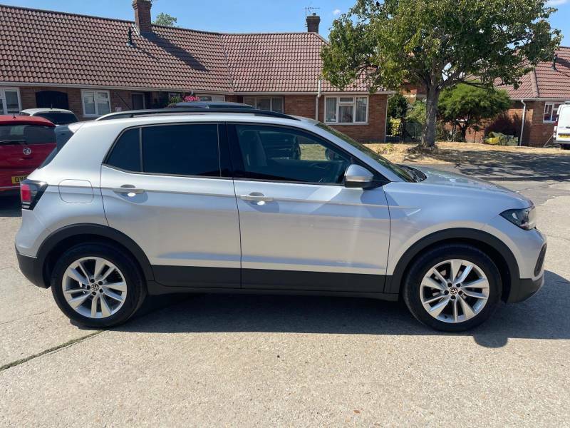 Volkswagen T-Cross 1.0 Tsi 115Ps R-line Dsg Hatchback White #9