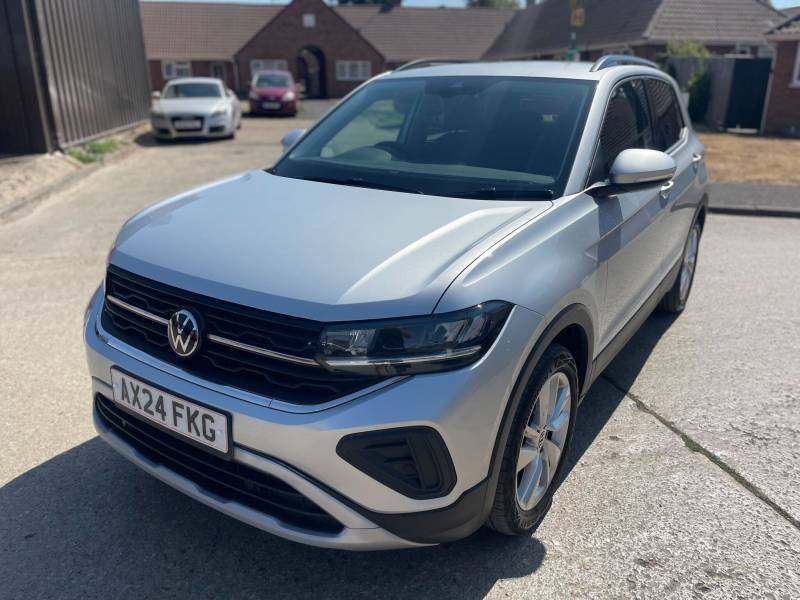Volkswagen T-Cross 1.0 Tsi 115Ps R-line Dsg Hatchback White #38