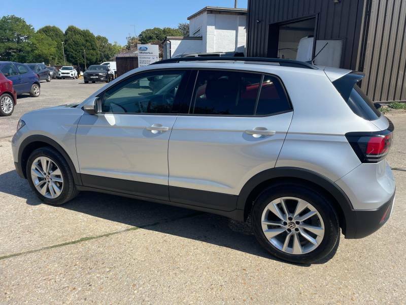 Volkswagen T-Cross 1.0 Tsi 115Ps R-line Dsg Hatchback White #28