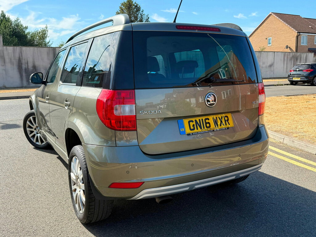 Skoda Yeti 1.2 Tsi Se L Suv Euro 6 Ss 1 Green #4