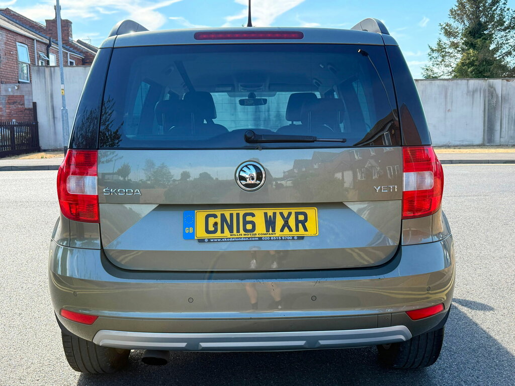 Skoda Yeti 1.2 Tsi Se L Suv Euro 6 Ss 1 Green #6