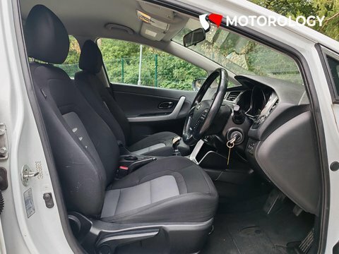 Kia Ceed 1.6 Crdi Ecodynamics 4 Sportswagon Euro 5 Ss Black #13