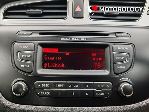 Kia Ceed 1.6 Crdi Ecodynamics 4 Sportswagon Euro 5 Ss Black #23