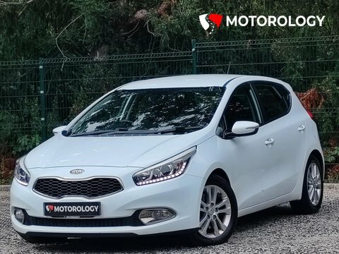 Kia Ceed 1.6 Crdi Ecodynamics White #2