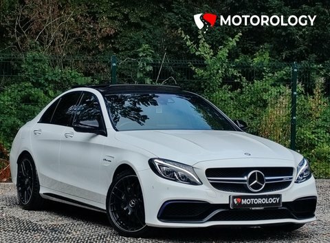 Mercedes-Benz C Class 4.0 C63 V8 White