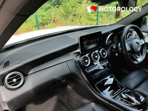Mercedes-Benz C Class 4.0 C63 V8 White #6