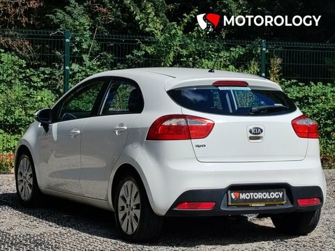 Kia RIO 1.25 2 Hatchback MA13BPX White #5