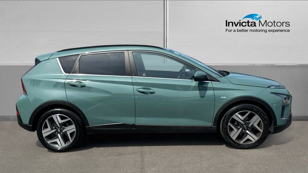Hyundai Bayon Premium Green #2