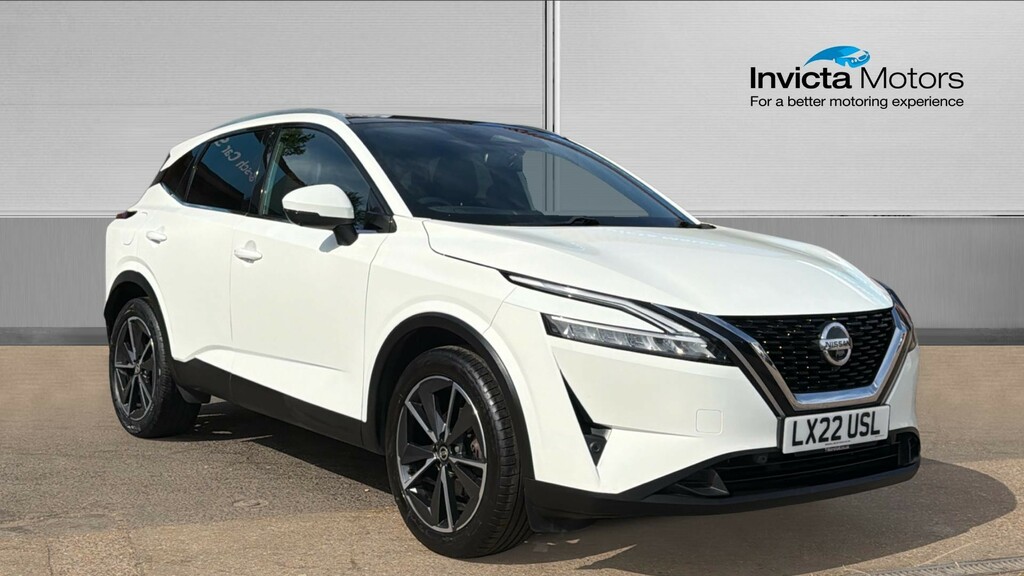 Nissan Qashqai Tekna White