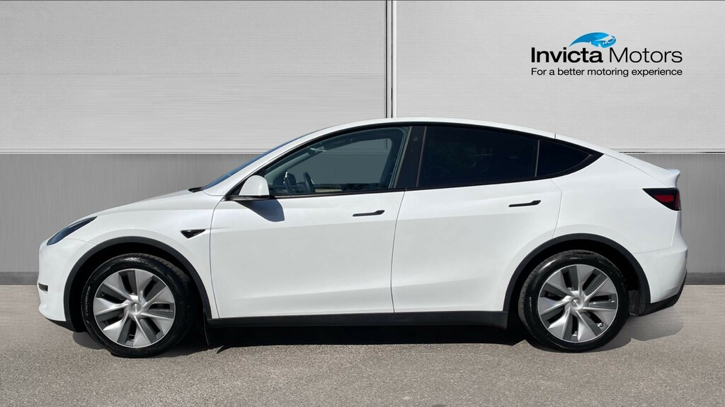 Tesla Model Y Long Range Awd LA72FKO White #6