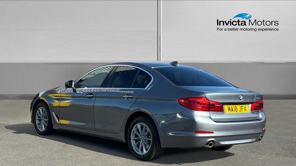 BMW 5 Series Se Blue #5