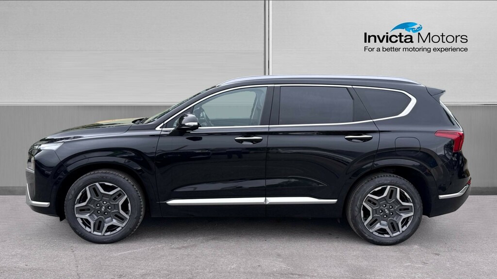 Hyundai Santa Fe Ultimate Hybrid 4Wd Black #6