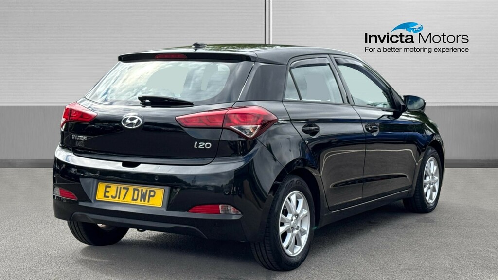 Hyundai I20 Se Black #3