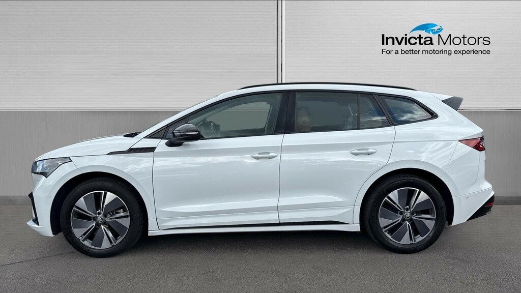 Skoda ENYAQ 85 White #6