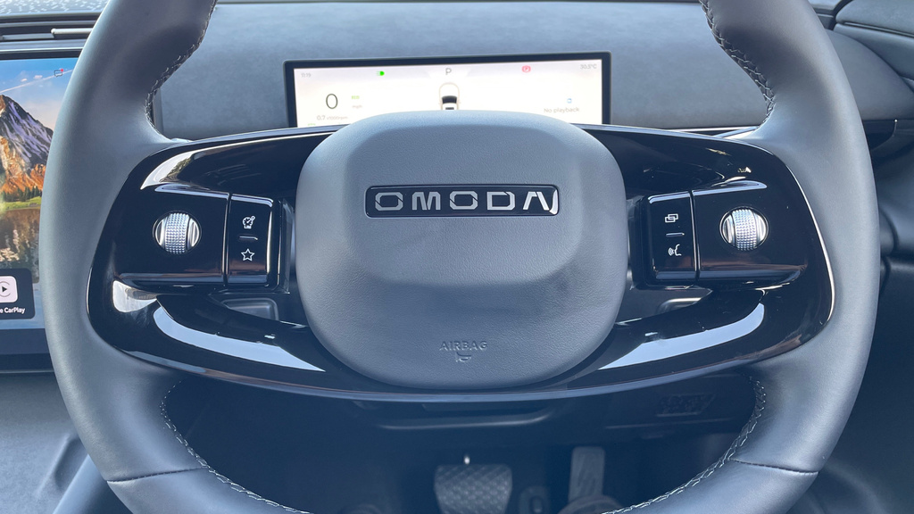 Omoda 7 1.5T Shs 18.4Kwh Noble Dht1 Euro 6 Ss White #25